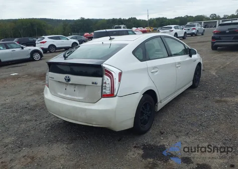 2013 Toyota Prius Three из США, поврежденный, VIN JTDKN3DU2D5594155